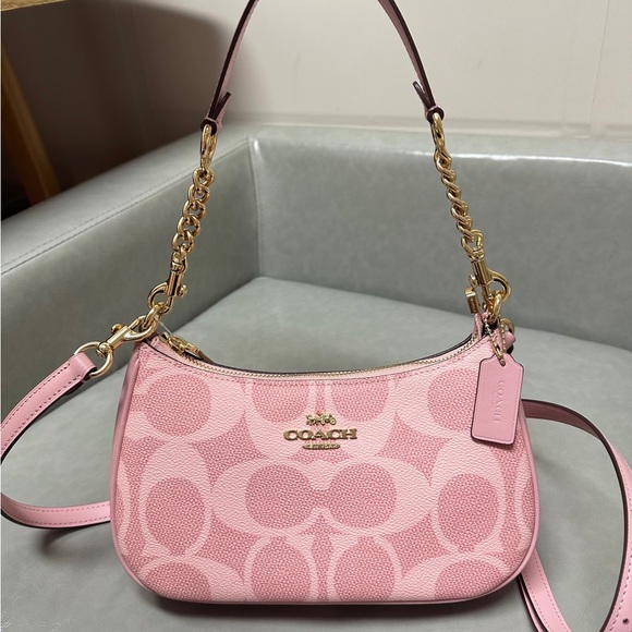 Coach Handbags - ✨Coach Teri Signature Canvas - Gold/Pink Charms